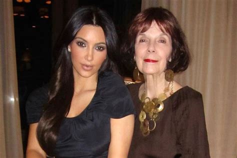 Kim Kardashian Celebrates Grandmother MJ in 89th Birthday。